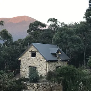 Chalet The Stone, Hobart